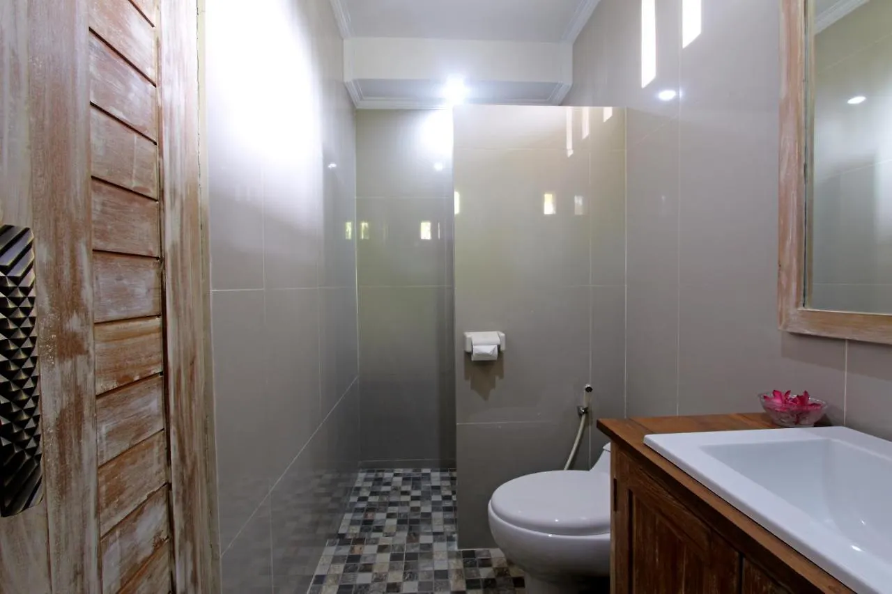 Sari House Ubud - Balinese Style Homestay