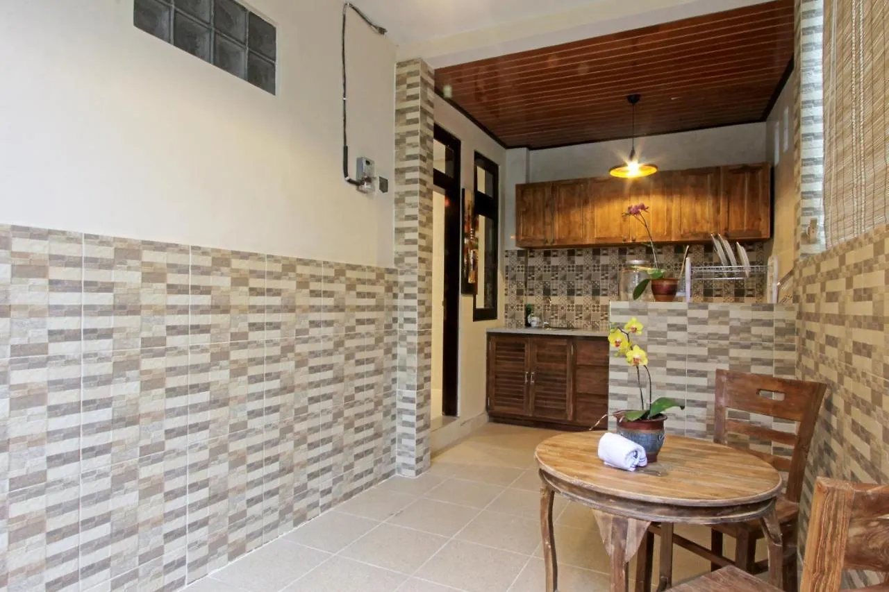 Sari House Ubud - Balinese Style Homestay Indonesia