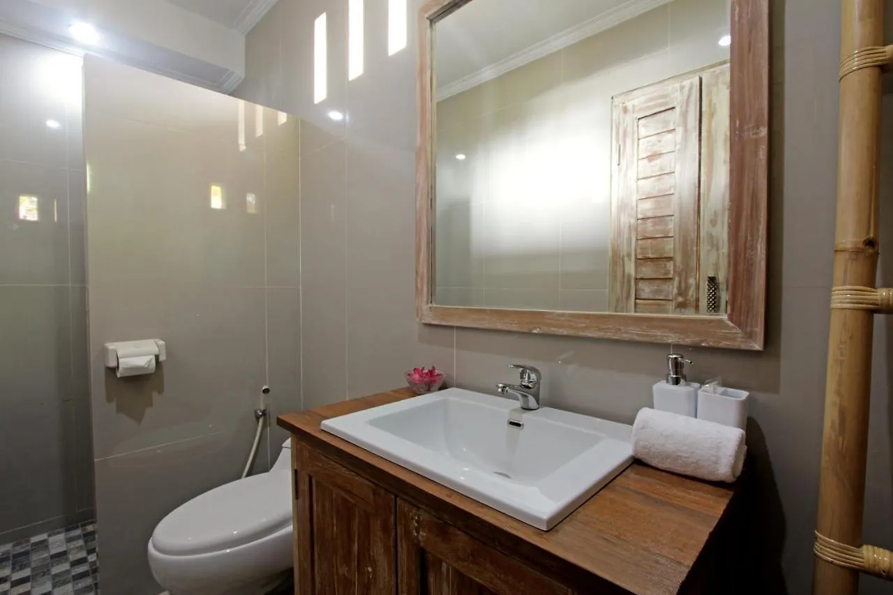 Sari House Ubud - Balinese Style Homestay