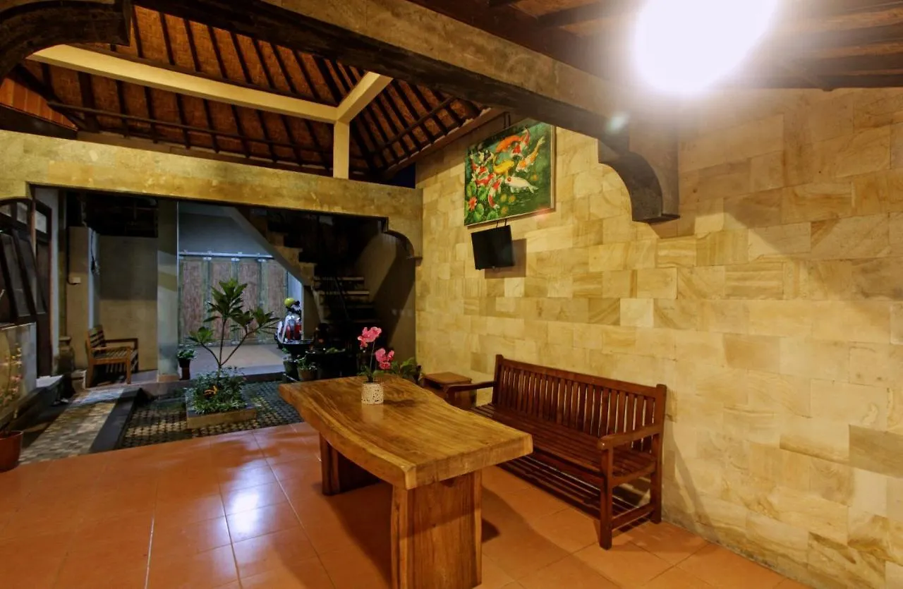 Sari House Ubud - Balinese Style Homestay